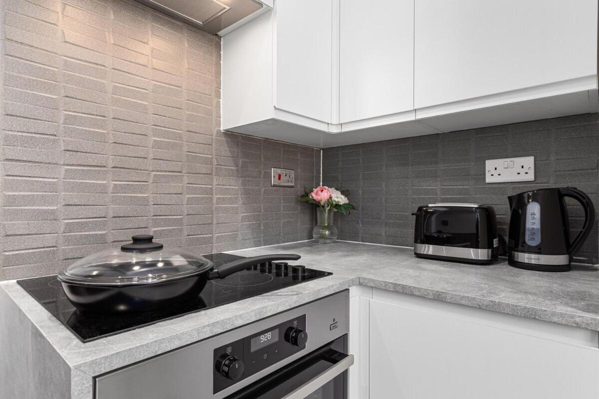 Central London Luxury, Relaxing Apartment! 2 Mins From Paddington Station! Habitación foto